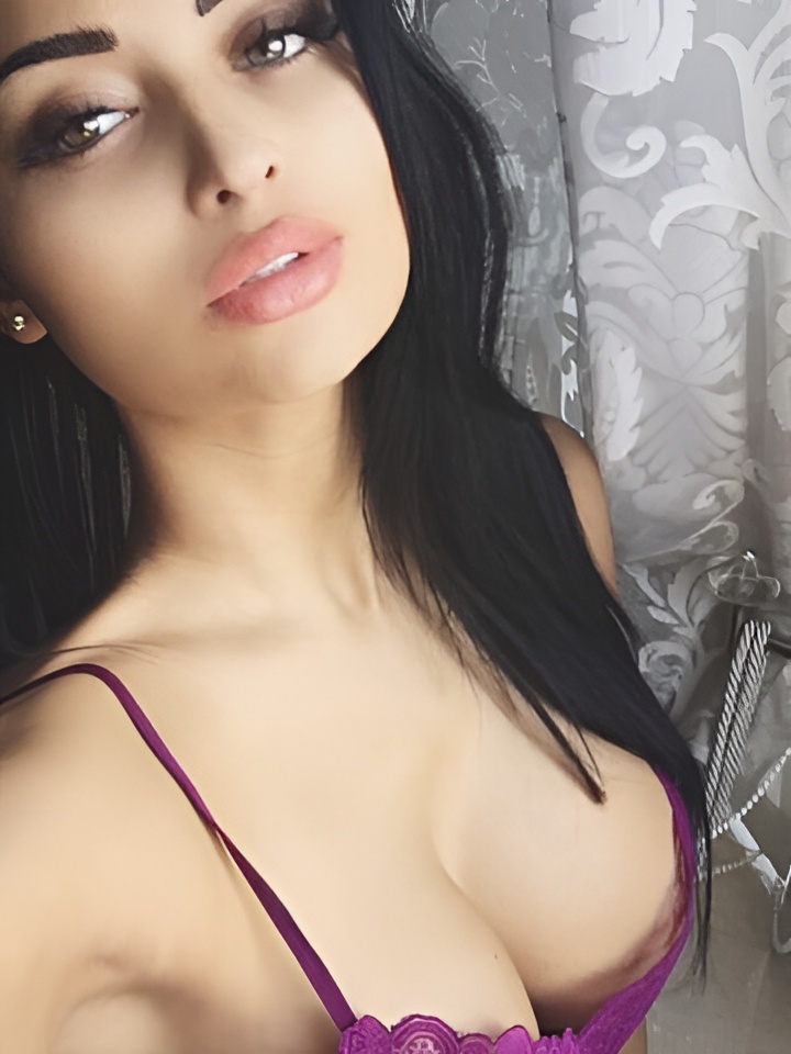 Лилия привлекальеная девушка из Тихорецк цена от 2500 руб