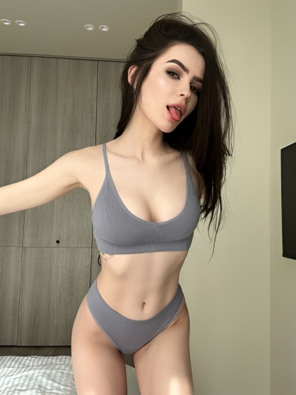 Алена привлекательная девушка из Тихорецк цена от 2500 руб