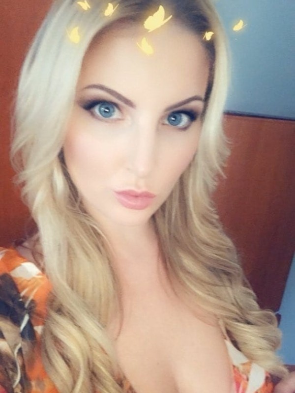 Алисия привлекательная девушка из Тихорецк цена от 3000 руб